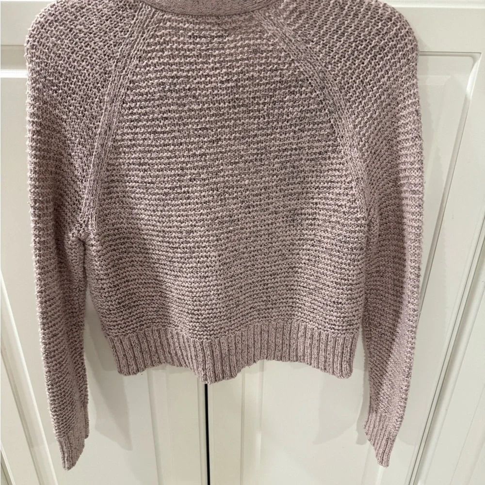 AE Cropped Pink Knit Sweater Cardigan - Picture 3 of 3